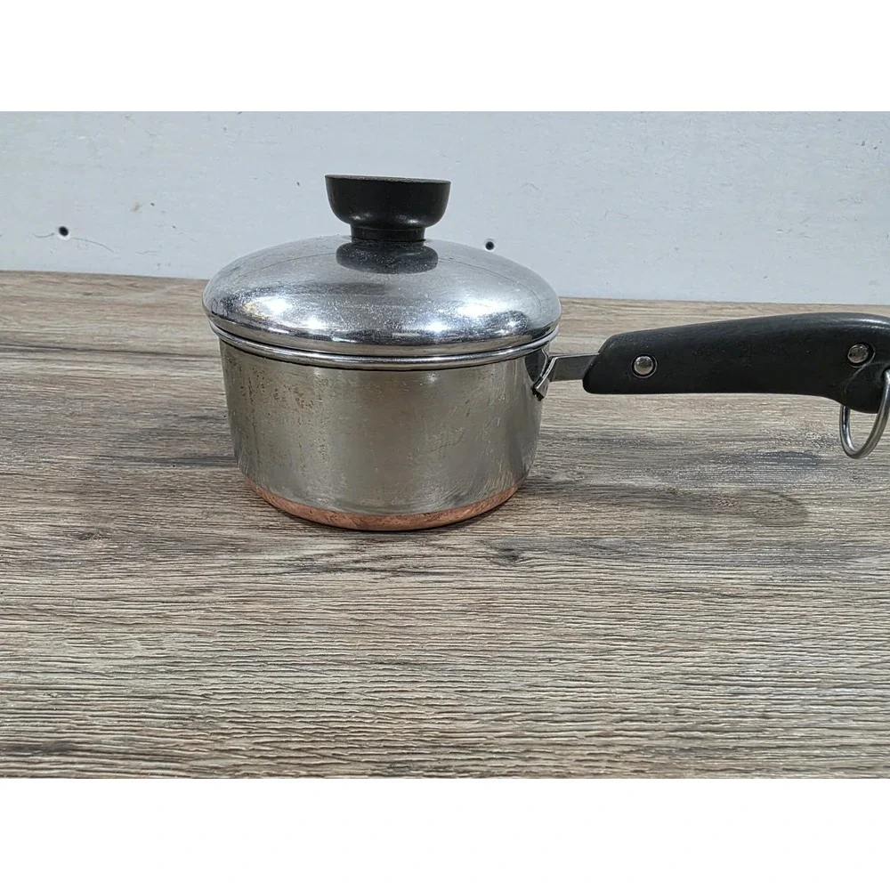 Vtg. Revere Ware 1801 Sauce Pan 1 Qt Stainless Steel Copper Clad Bottom W/ Lid